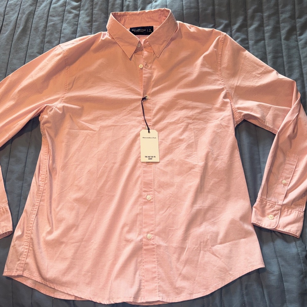 Abercrombie & Fitch - Go To Button Down Shirt in Pink XL